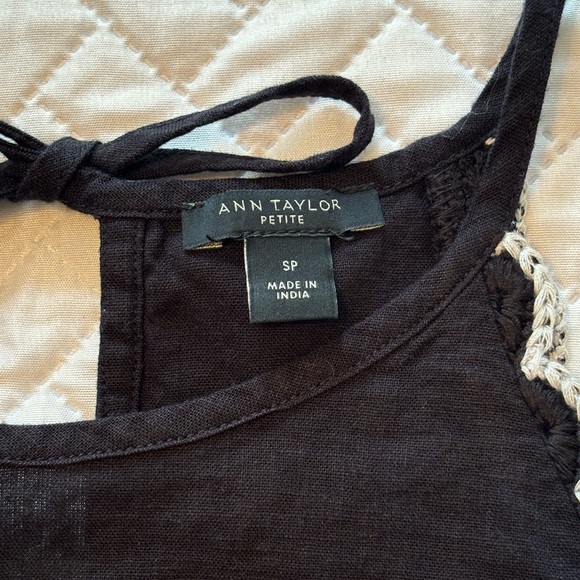 Ann Taylor Linen halter top, Size SP - Picture 4 of 8